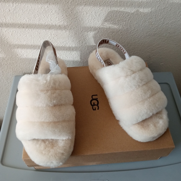 UGG OH YEAH SLIDE - Picture 3 of 6